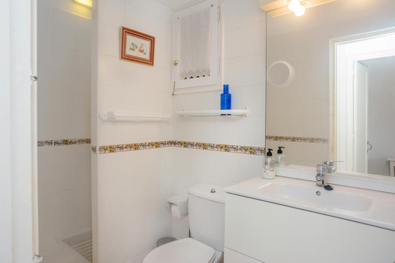 El Faro 8 Apartment Кала'н Бош Екстериор снимка